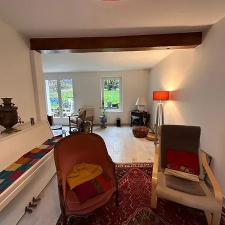 Holiday home *countryside In Town * Close To Paris*
