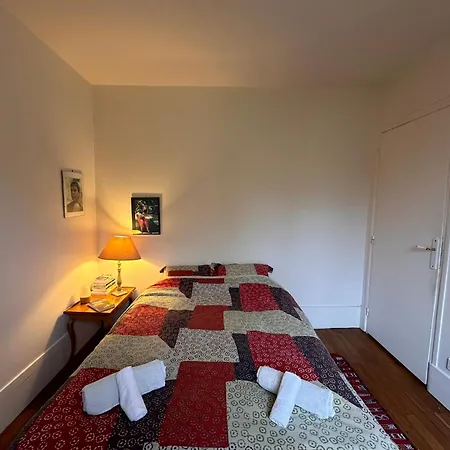 Holiday home *countryside In Town * Close To Paris* Chaville